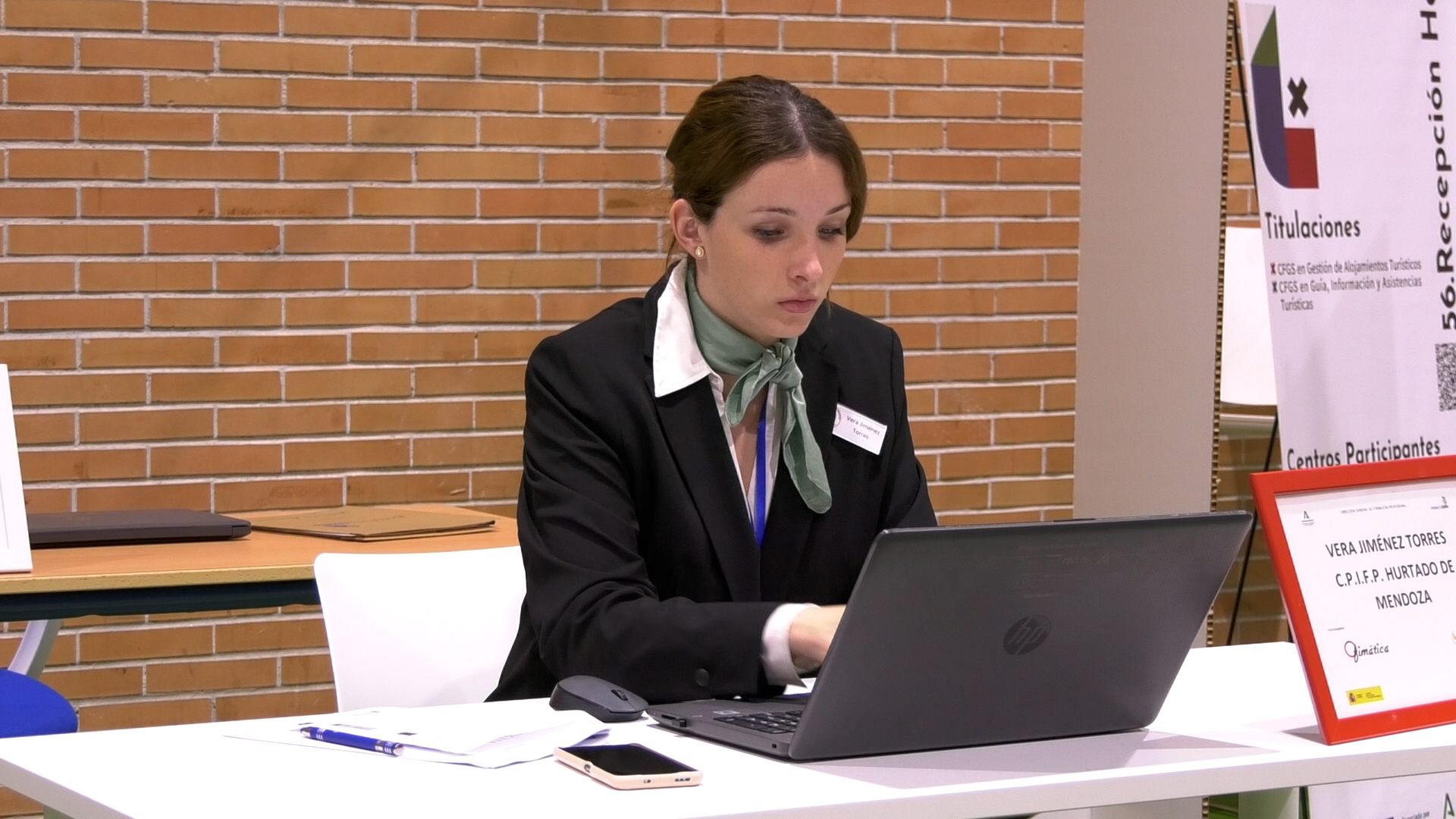 01090016.MP4.13_33_54_07.Imagen fija001